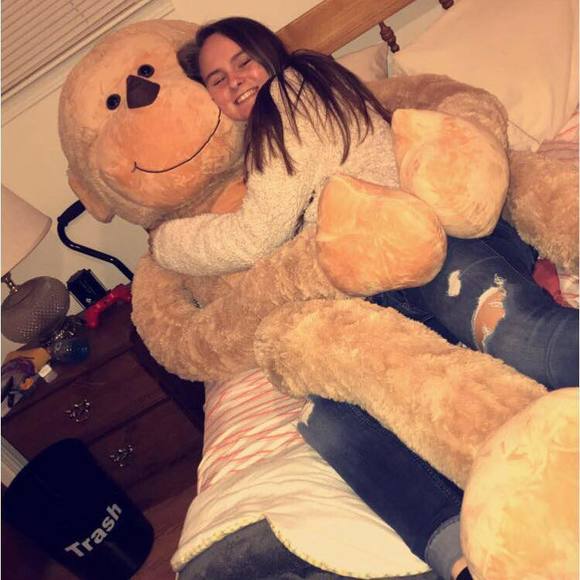 Meet your Posher, Aleecia - Picture 1 of 1